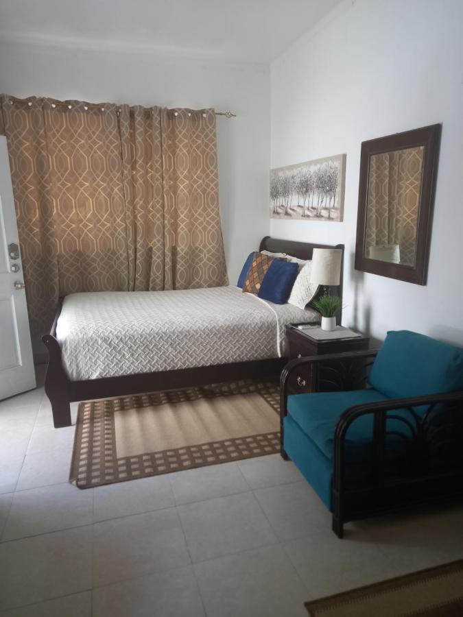 A Taste Of Paradise - Vacation Rentals Close To Us Embassy & Restaurants ナッソー エクステリア 写真